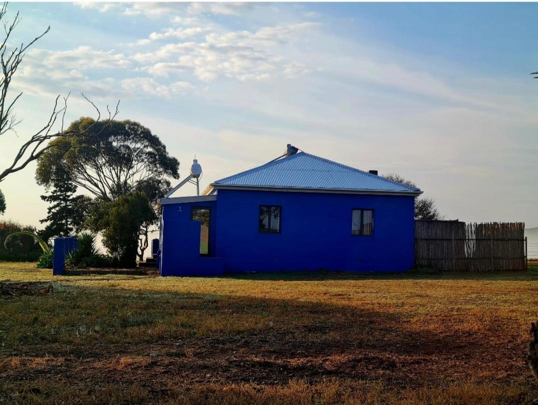 Die Blouhuis Farmhouse Retreat With A Hot Tub Cloeteskraal Kültér fotó